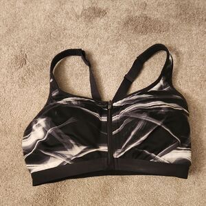 Knockout by Victoria's Secret Front Close Sports Bra Black & White Size 34DDD